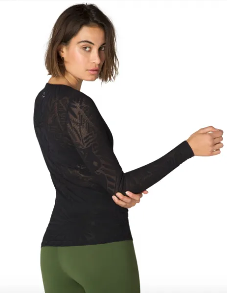 Beyond Yoga Oasis Mesh Pullover Top