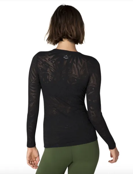 Beyond Yoga Oasis Mesh Pullover Top