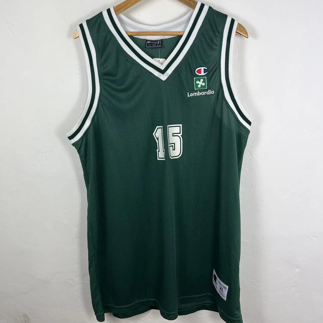 Champion basketball jersey XL