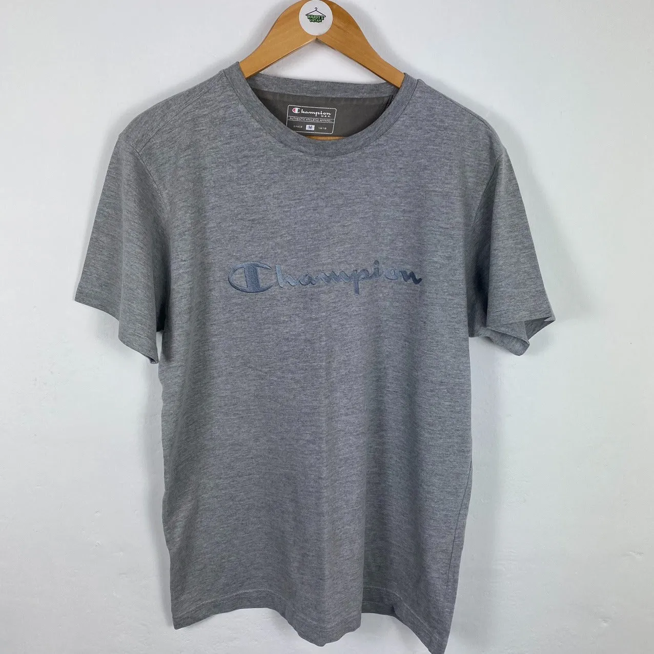 champion spellout t shirt medium