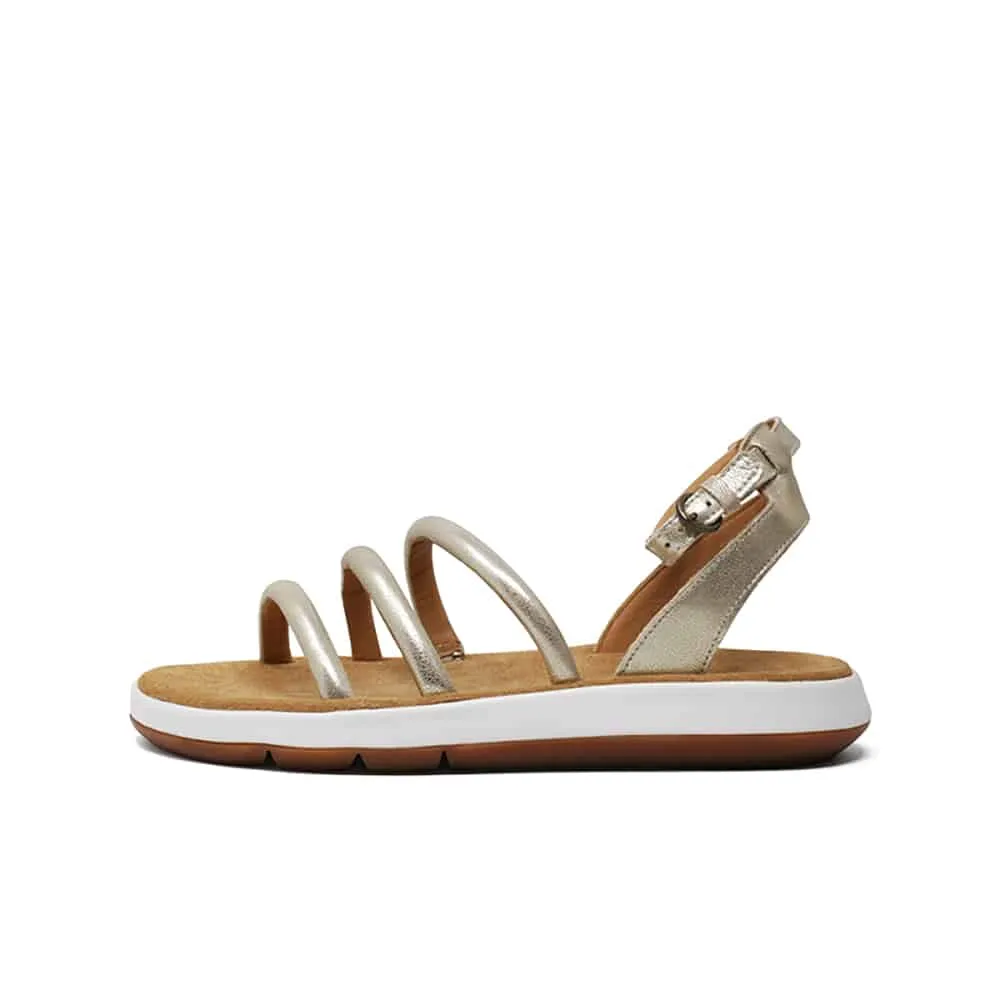 Clarks Jemsa Style 26165026 Women's Summer Leather Flat Sandals in Champagne