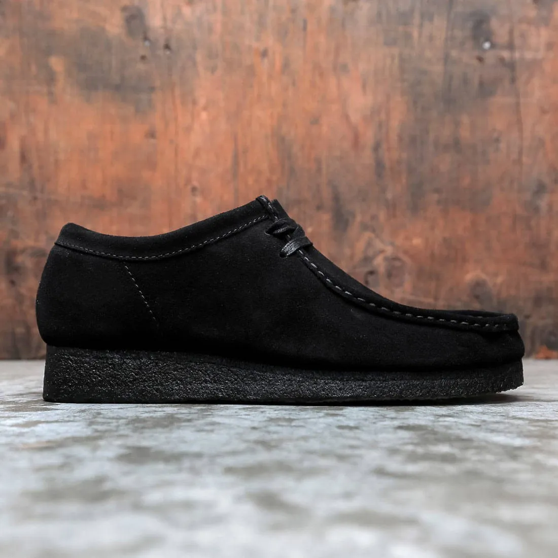 Clarks Men Wallabee Black Suede (black)