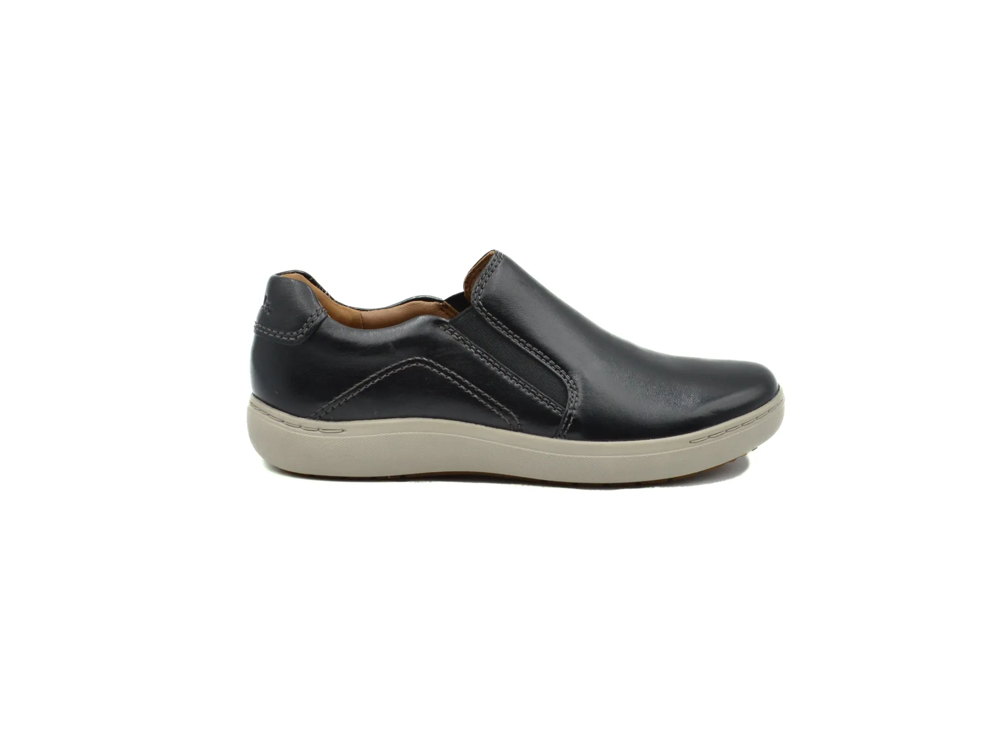 CLARKS Nalle Stride