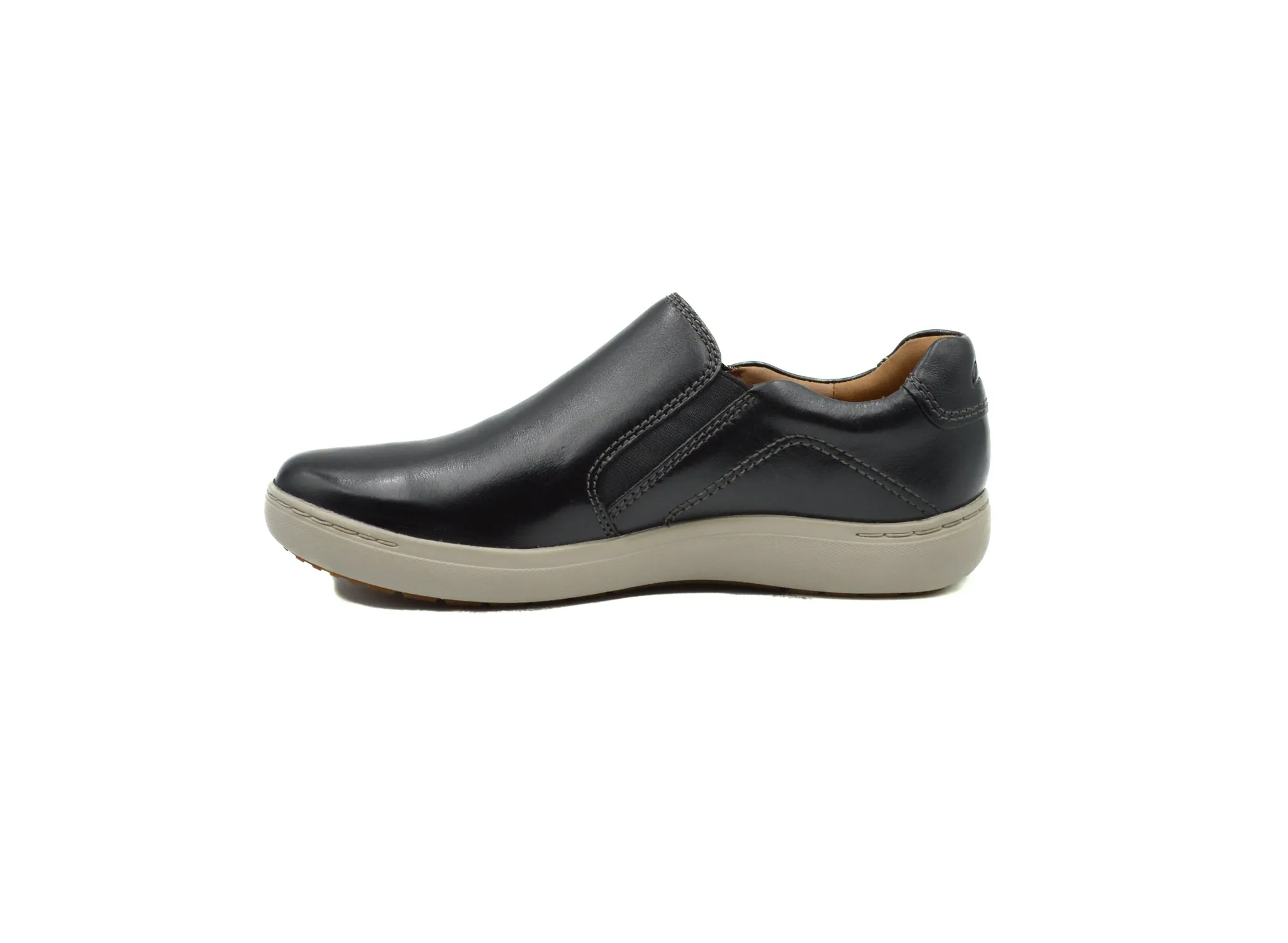 CLARKS Nalle Stride