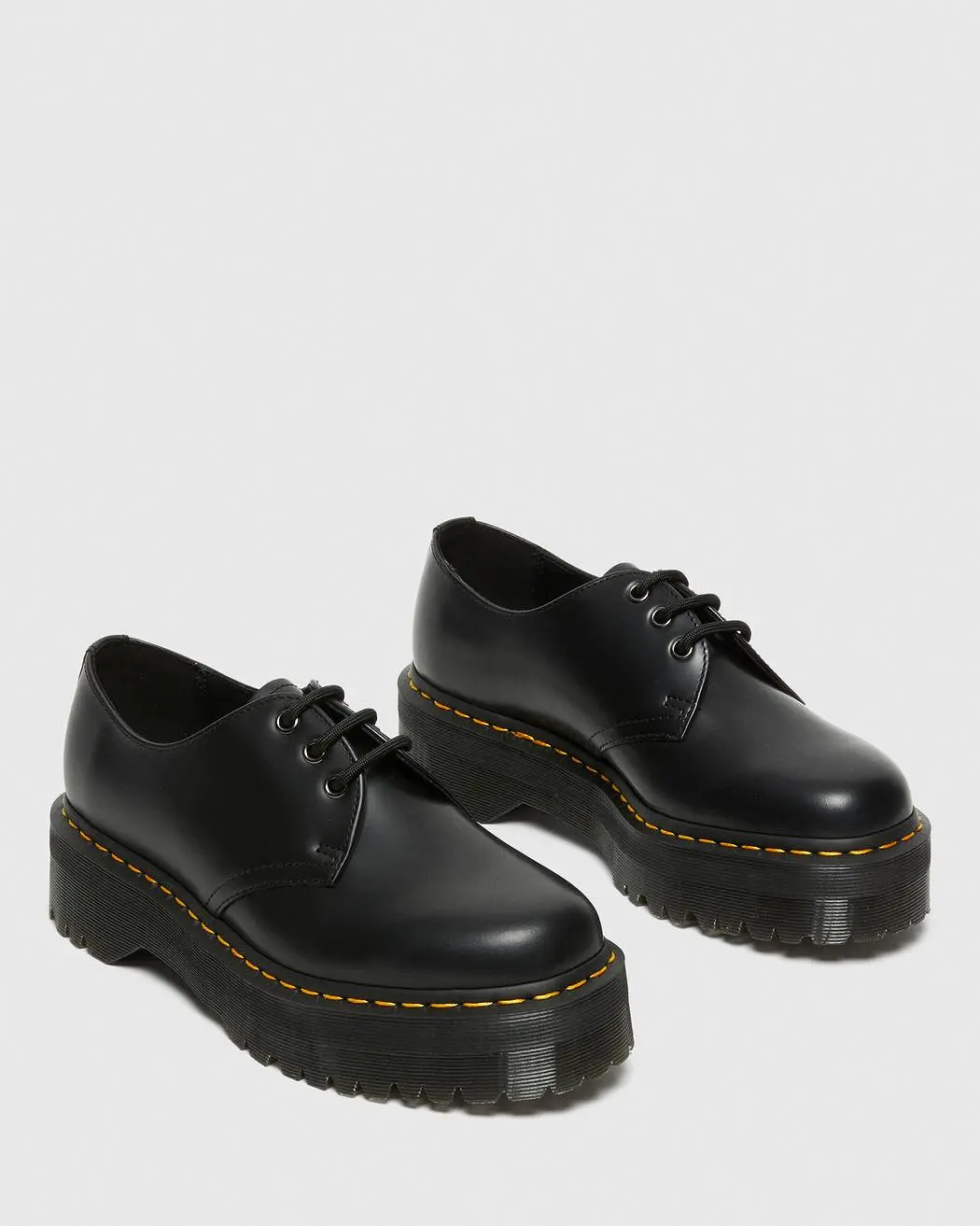 Dr. Martens UNISEX 1461 QUAD BLACK POLISHED SMOOTH (Black)