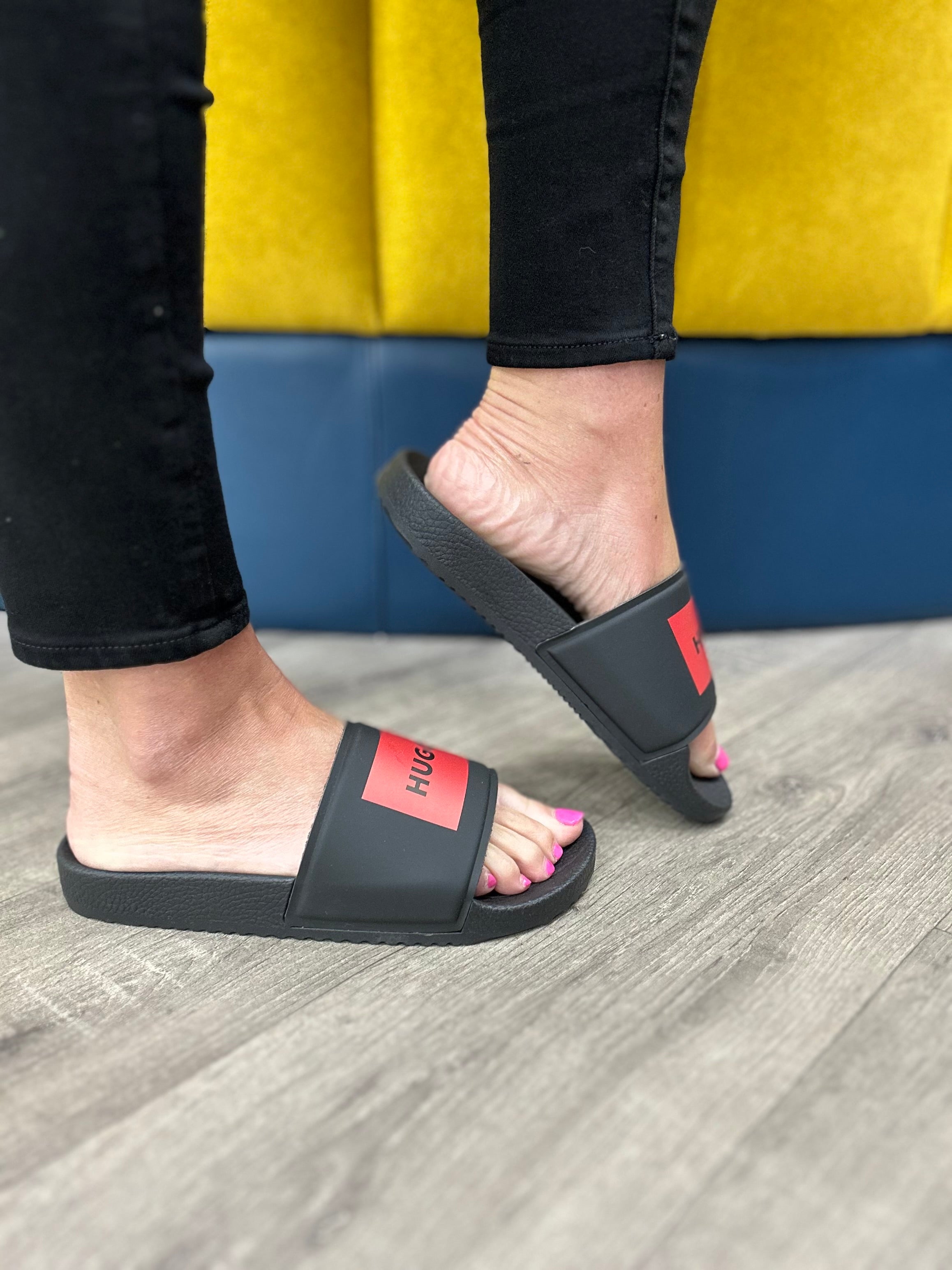 Hugo Boss Black/Red Sliders