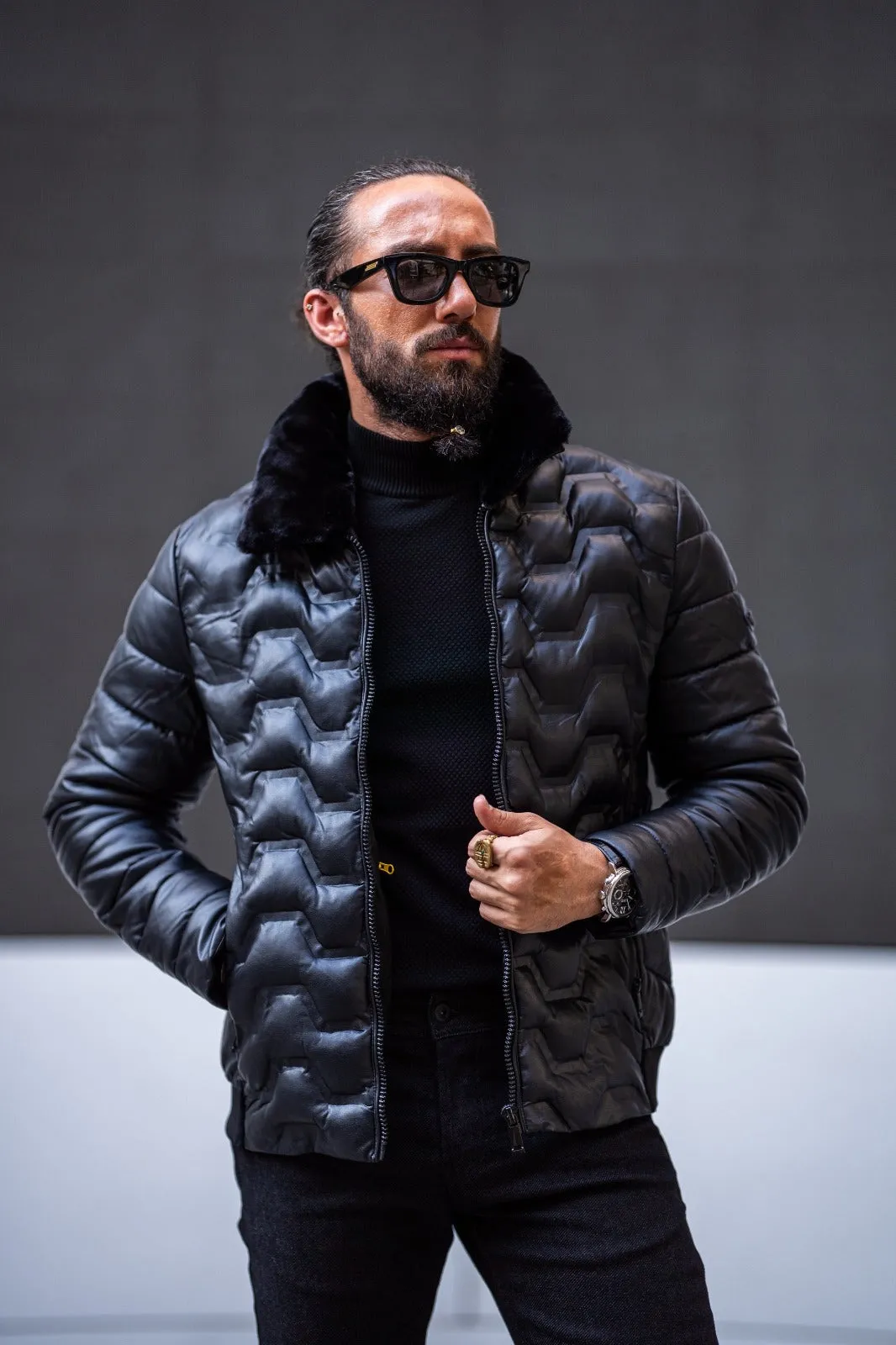 Mateo Slim Fit Black Self-Printed Fur Detail Coat