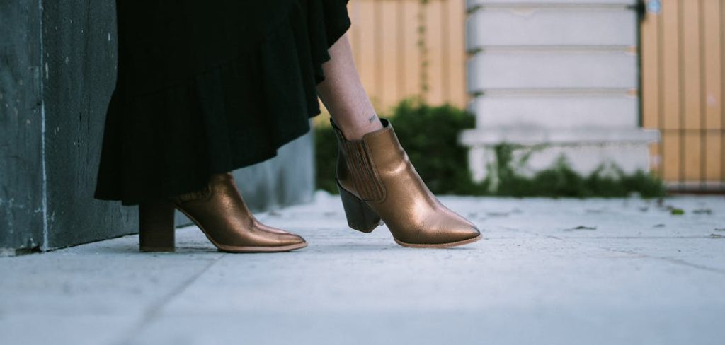 How to Style Ankle Boots for Work