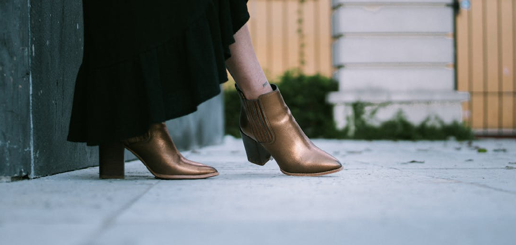 How to Style Ankle Boots for Work