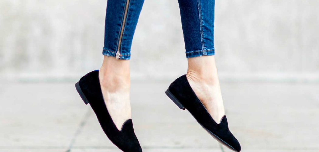 How to Wear Loafers With Jeans Ladies